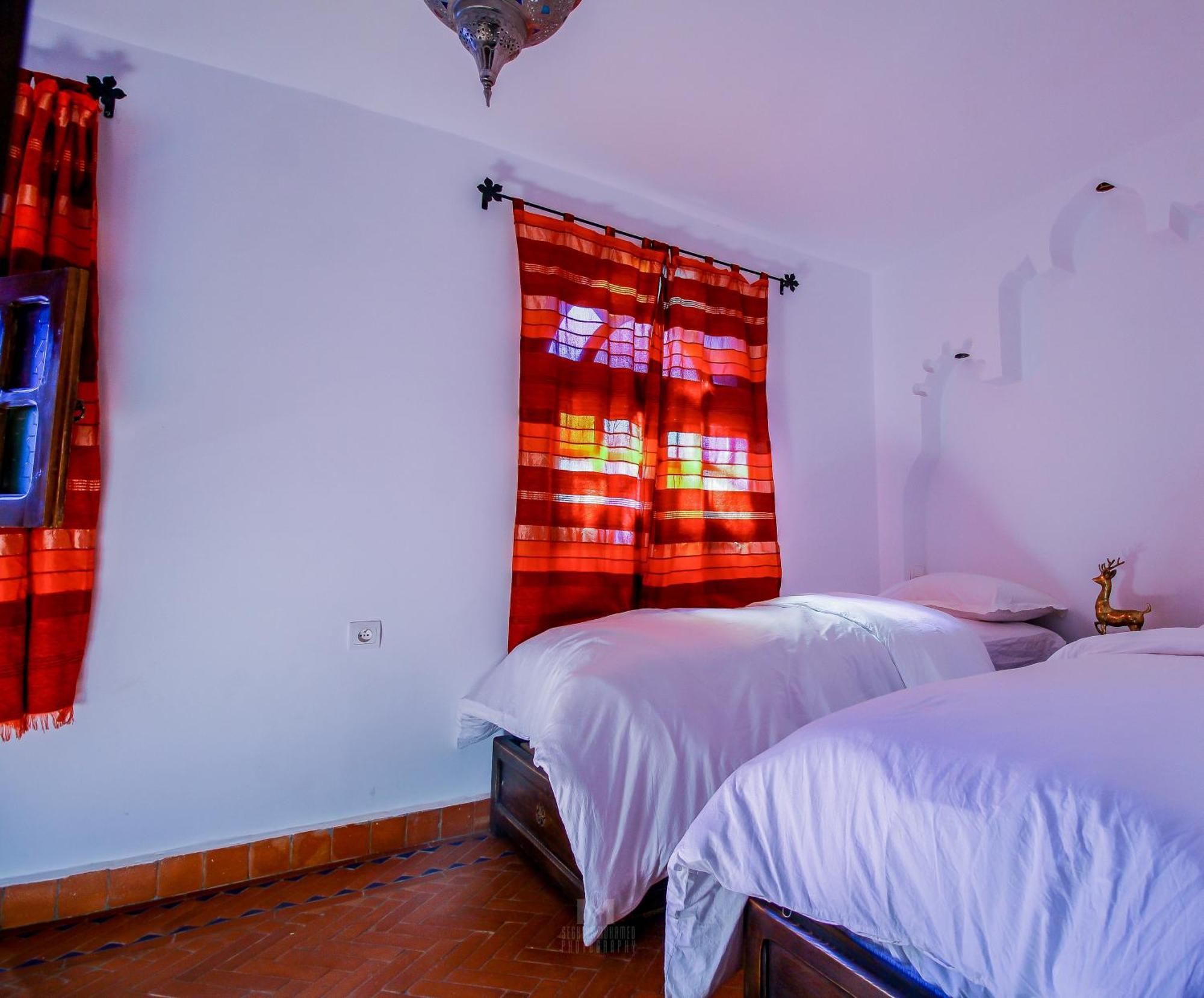 צ'פצ'אוונה Riad Bab Mahruk מראה חיצוני תמונה